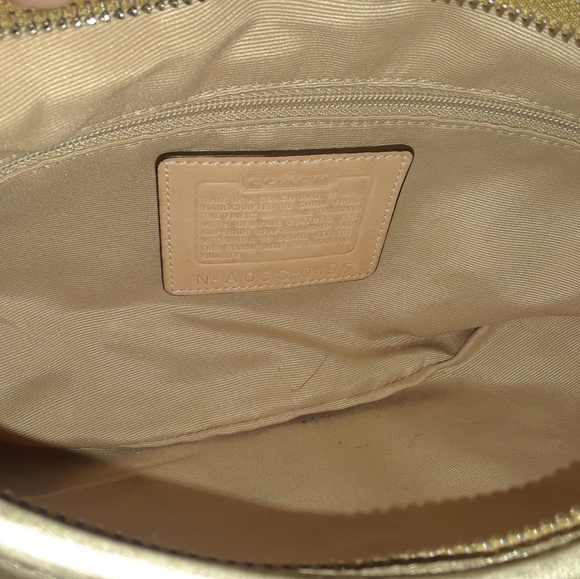 Coach purse - Picture 5 of 5